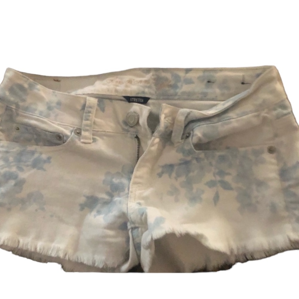 Aeropostale size 2 white & blue tie dye Jean shorts with stretch like new